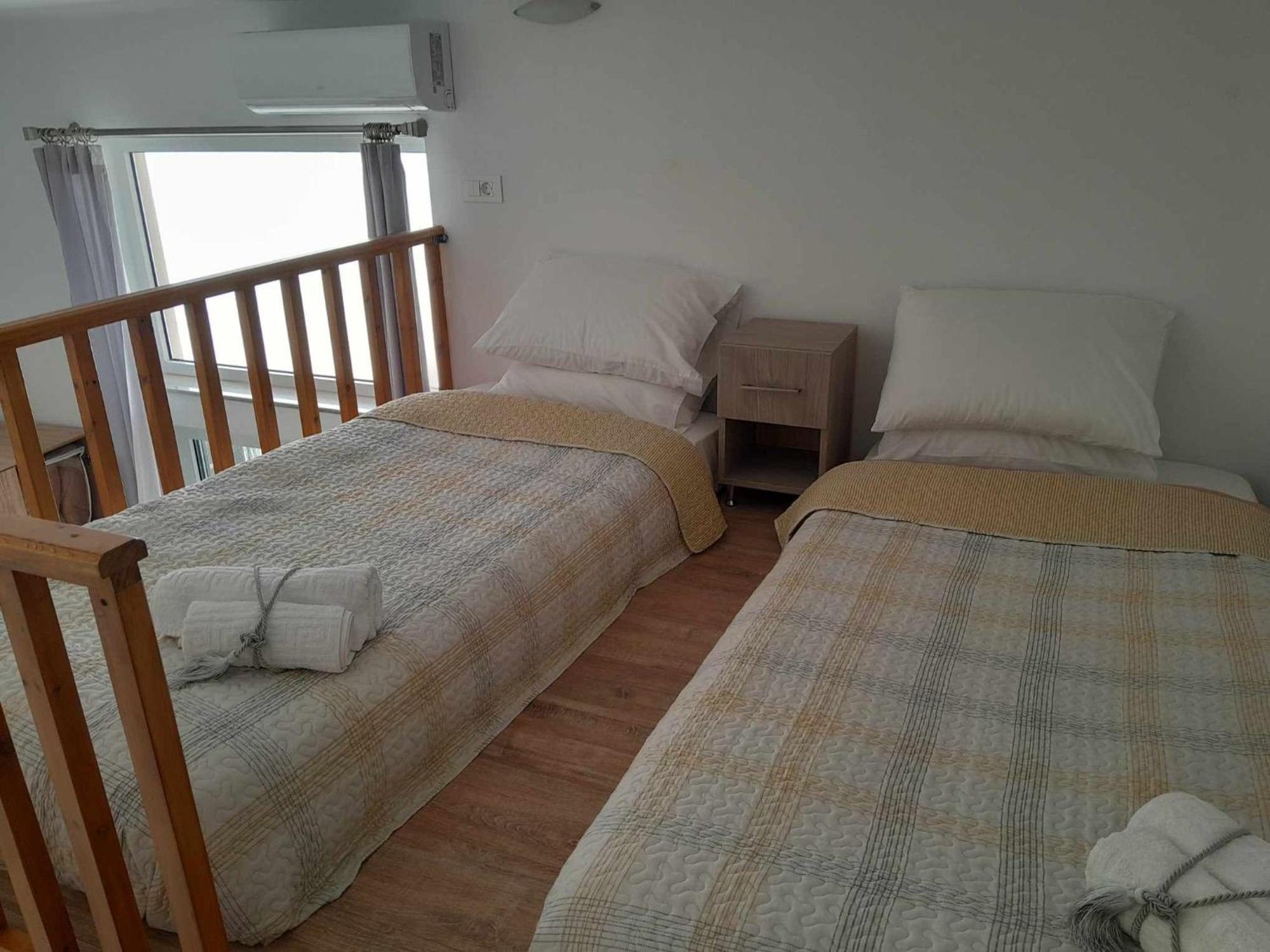 The Getaway Apartment Agia Marina Exterior foto